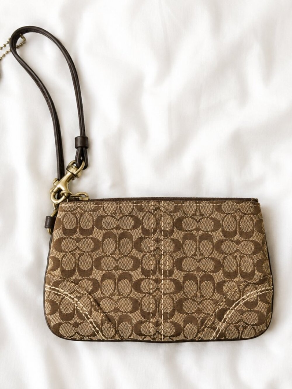 Vintage Coach Signature Jacquard Pleated Wristlet